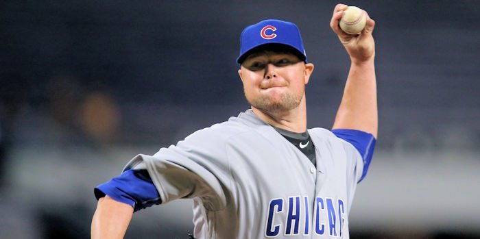 Led by Lester, Cubs thwart Pirates to split the series