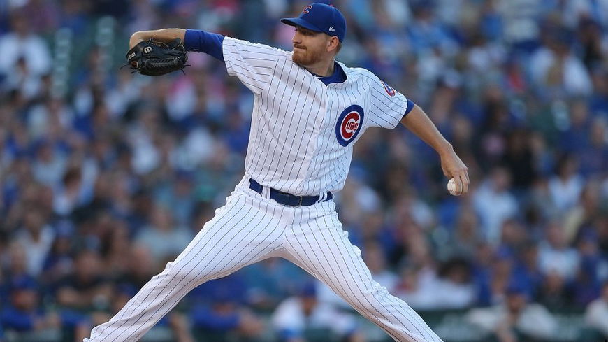 Cubs reliever Mike Montgomery was removed before he even had the chance to throw a warm-up pitch. (Credit: Dennis Wierzbicki-USA TODAY Sports)