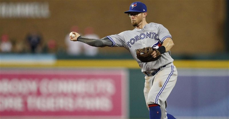 Toronto Blue Jays infielder Eric Sogard has been on the Chicago Cubs' radar with the trade deadline nearing. (Credit: Raj Mehta-USA TODAY Sports)