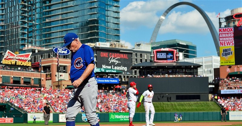 Prior to a press conference involving Chicago Cubs manager Joe Maddon, a videographer collapsed at Busch Stadium. (Credit: Jeff Curry-USA TODAY Sports)