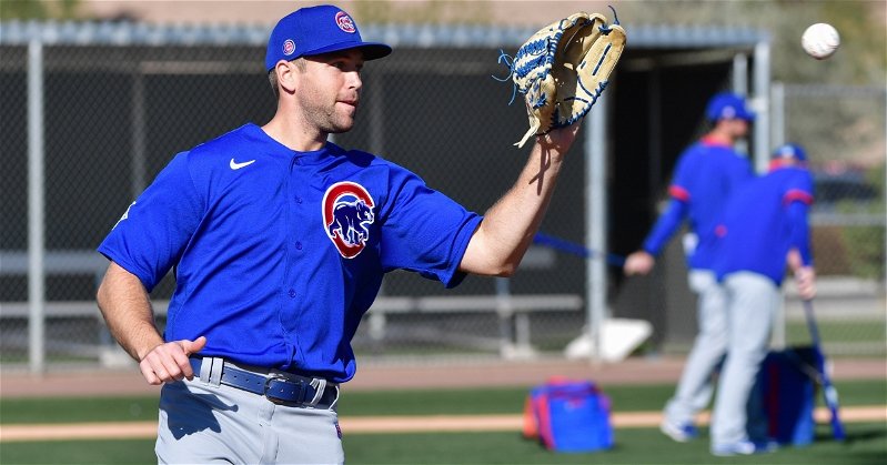 Chicago Cubs relief pitcher Jason Adam was charged with an error for making an awful throw to second base. (Credit: Matt Kartozian-USA TODAY Sports)