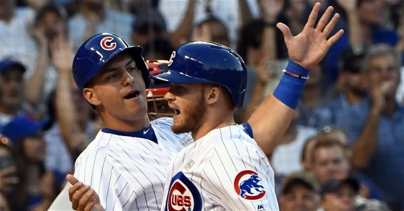 Cubs outfielders Albert Almora Jr. and Ian Happ both pulled off spectacular plays in center field on Sunday. (Credit: Matt Marton-USA TODAY Sports)