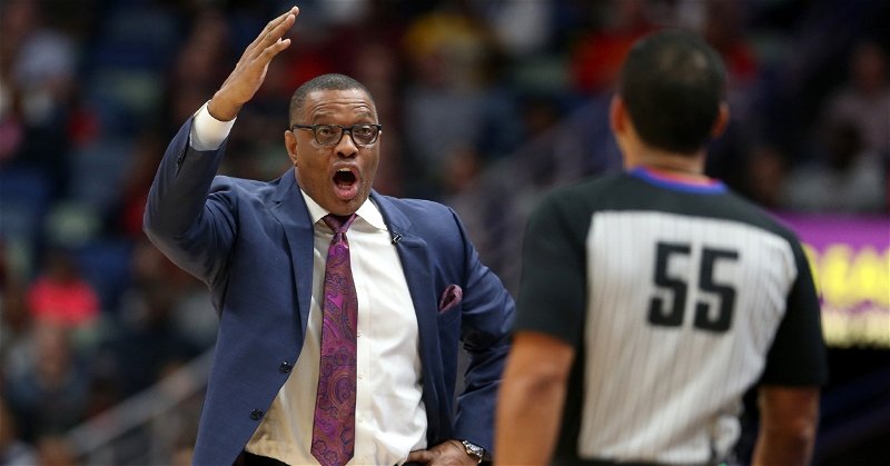 Is Alvin Gentry a good fit for Bulls?