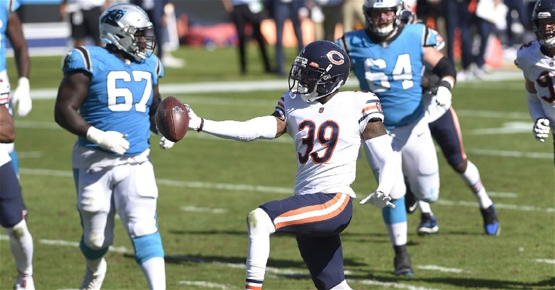 Bulls News: Eddie Jackson calls out refs on pass interference penalty
