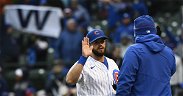 Cubs defeat Reds in shutout fashion, win their fifth straight