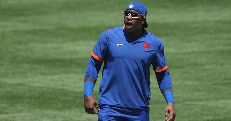 Cubs among teams that scouted Yoenis Cespedes at FL showcase
