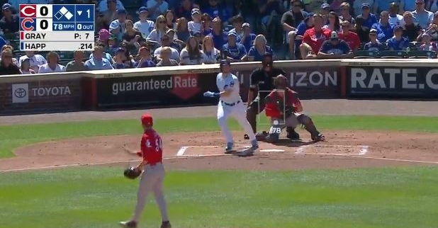 WATCH: Ian Happ smacks three-run homer vs. Reds