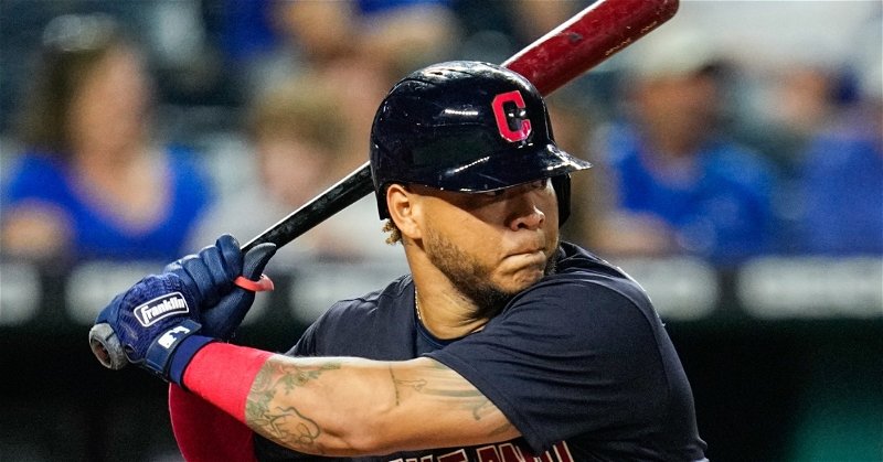 Cubs acquire Guardians outfielder Harold Ramirez in trade