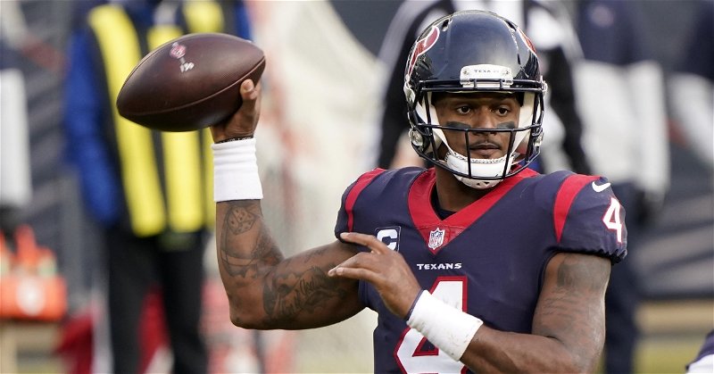 Watson is one of the top quarterbacks in the NFL (Mike Dinovo - USA Today Sports)