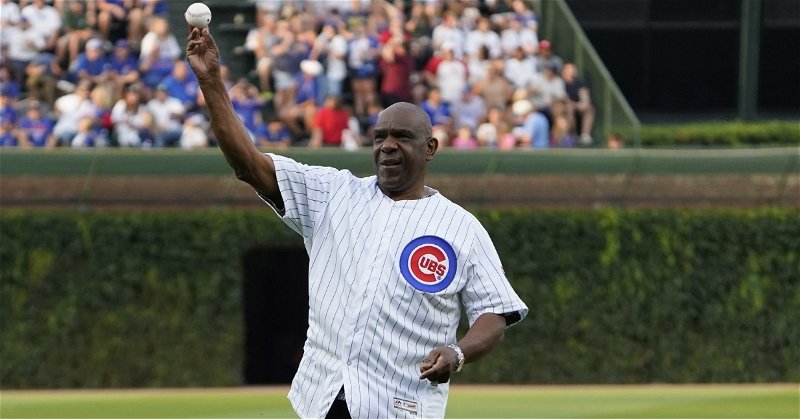 Andre Dawson wants to be a Cubs Hall of Famer, HOF needs to help him