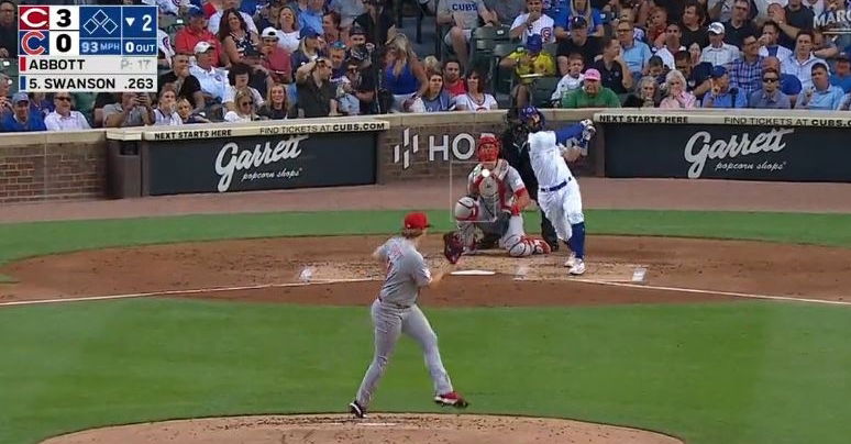 WATCH: Swanson smacks three-run homer against Reds