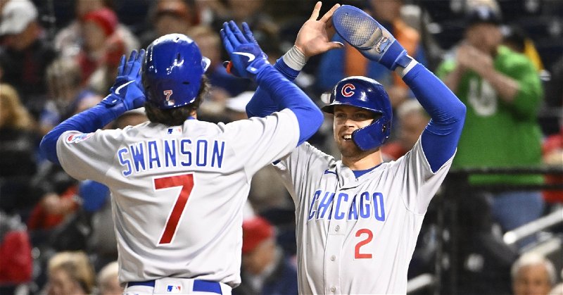 Bears News: Ian Happ, Nico Hoerner and Dansby Swanson win N.L. Gold Gloves