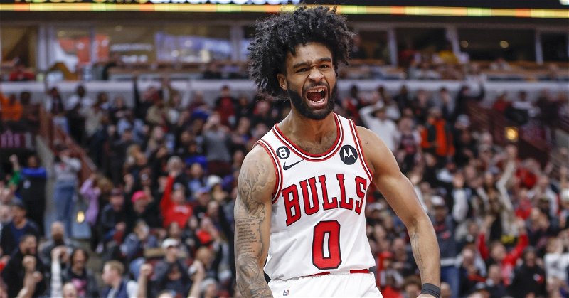 Bulls News: Pros and Cons of extending Coby White