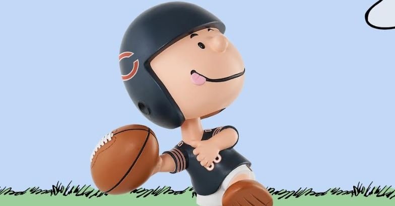 FIRST LOOK: Chicago Bears Peanuts Charlie Brown Bobblehead released