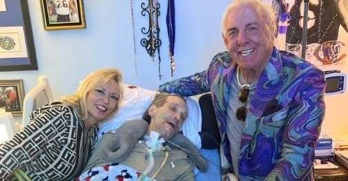 Bears legend Steve McMichael undergoes blood transfusion