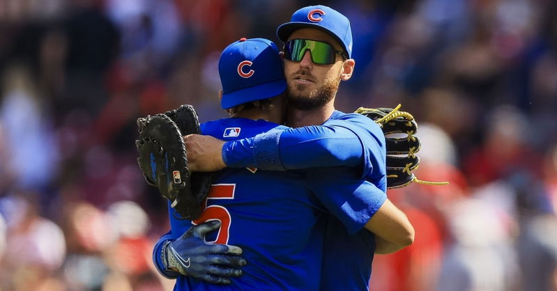 Cubs avoid sweep with win over Reds