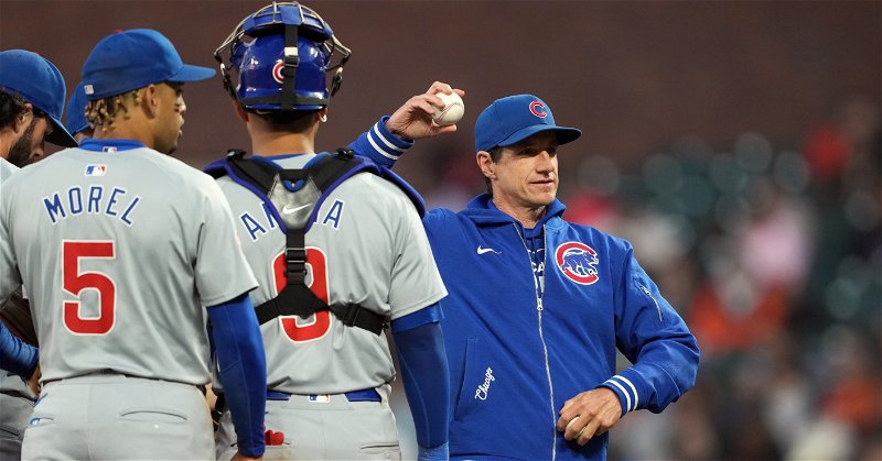 Cubs run themselves out of a potential win against Giants