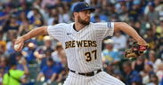 Cubs add former Brewers pitcher