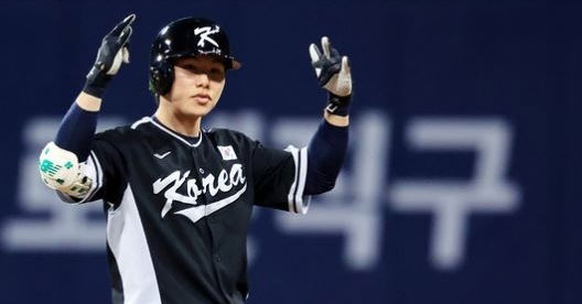 Report: Cubs offer multi-year deal to talented infielder Kim Hye-seong