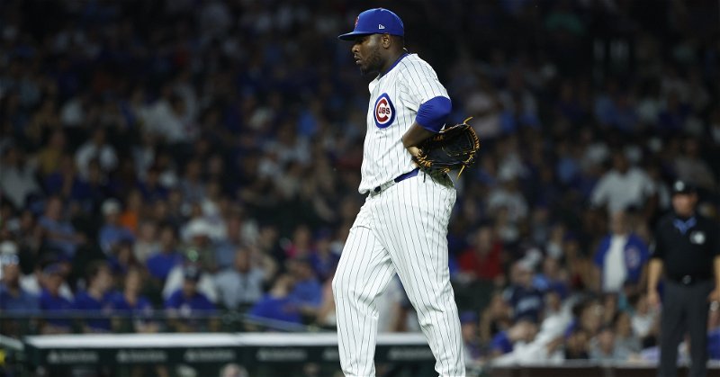 Cubs blow 16th save in loss to Giants