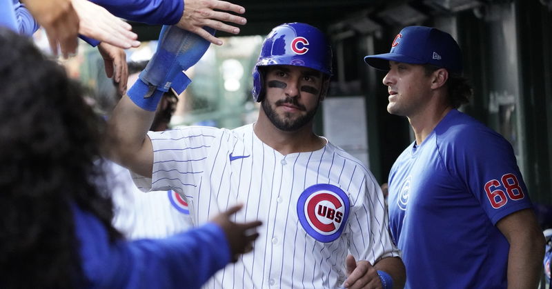 Fly the W: Cubs dominate rival Cards to win series