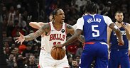 Clippers dominate Bulls to complete season sweep
