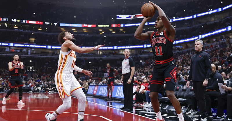 Bulls defeat Hawks in group stage matchup