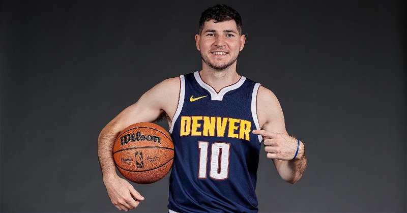 Bulls sign sharpshooter Andrew Funk to a two-way contract