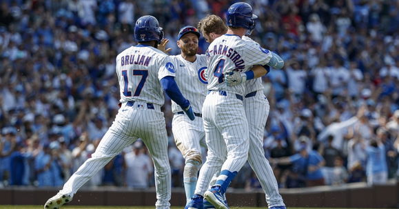Game Recap: Happ delivers in extras for Father's Day walk-off