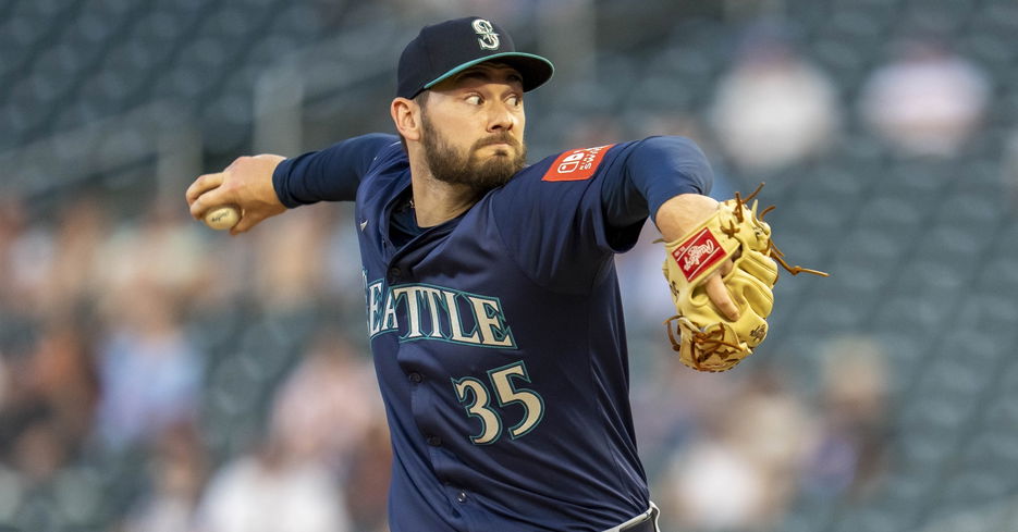 Cubs sign hard-throwing righty Zach Pop