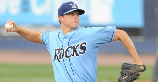 Cubs land righty pitcher AJ Puckett