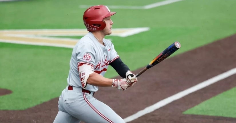 Lefty Bat, Elite Eye: Cubs add Alabama’s Kade Snell to outfield pipeline