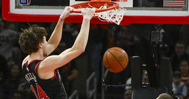 Second-half surge leads Bulls to victory over Nuggets