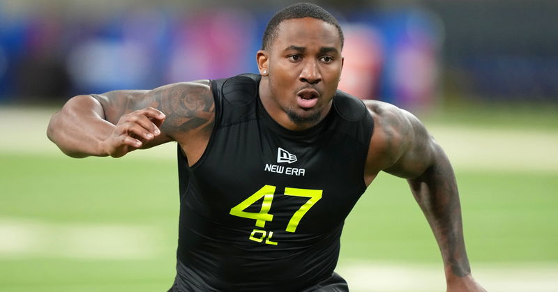 Two defenders at NFL Combine show they could help Bears D-line