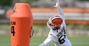 Ogbonnia Okoronkwo now available — Should Bears pounce?