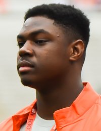 WATCH: Tremayne Anchrum commits to Clemson