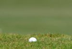 Clemson golf program signs three