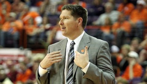 Brownell hopes Clemson fans support young team over next few weeks