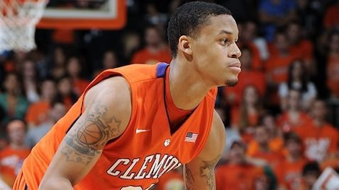 Clemson falls short as No. 16/17 Gonzaga prevails in Old Spice Classic