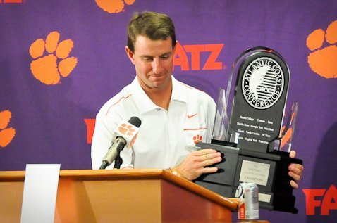 Swinney thinks Tigers poised for run at greatness 