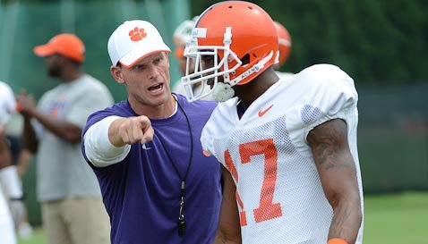 Venables says improvement of the defense begins with familiarity and trust 