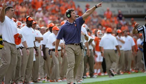 Brent Venables agrees to four-year extension with Clemson 