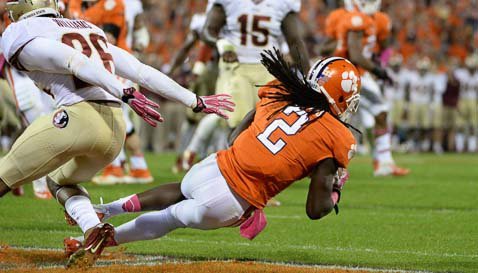 Sammy Watkins got the 20th receiving touchdown of his career in the first quarter.