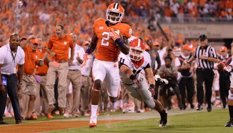 No. 8 Clemson knocks off No. 5 Georgia in shootout in the Valley 