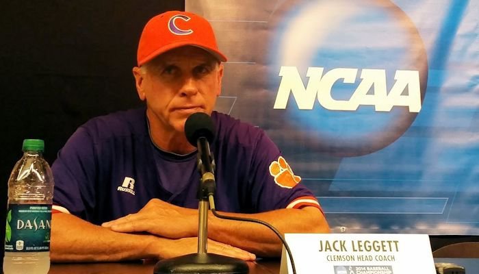 Leggett defends his program, discusses his future 
