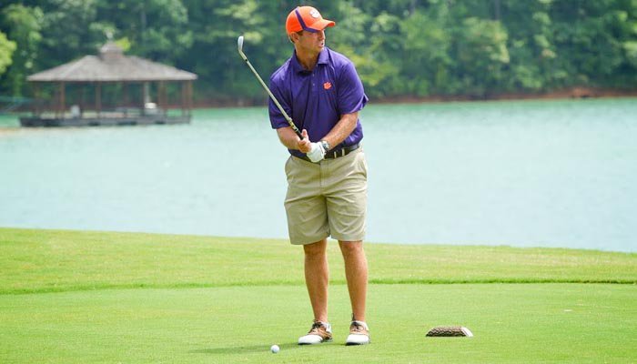 Swinney, Fuller to compete in 
2017 Chick-fil-A Peach Bowl Challenge
