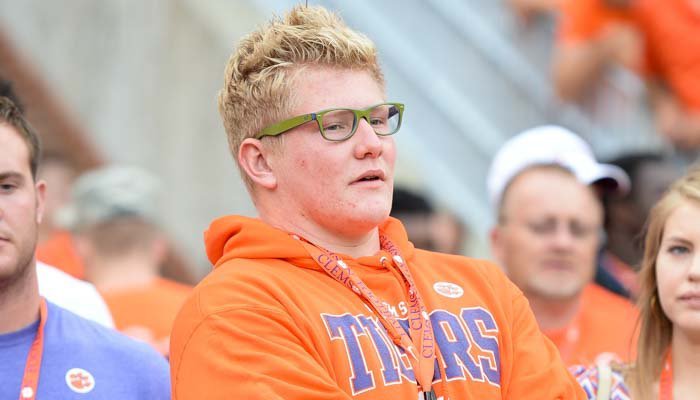 Lineman with over 50 offers talks Clemson visit 