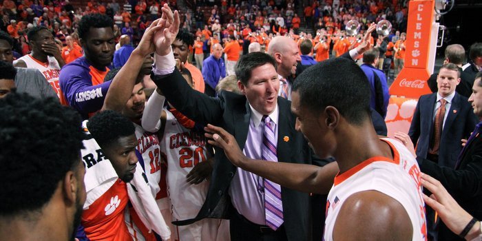 Report: Clemson to play in 2017 Charleston Classic