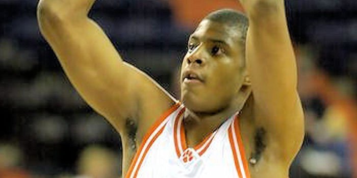 Former Clemson standout re-signs with Turkish team