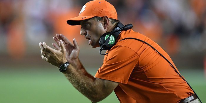 Dabo defends his decision to not kick the field goal